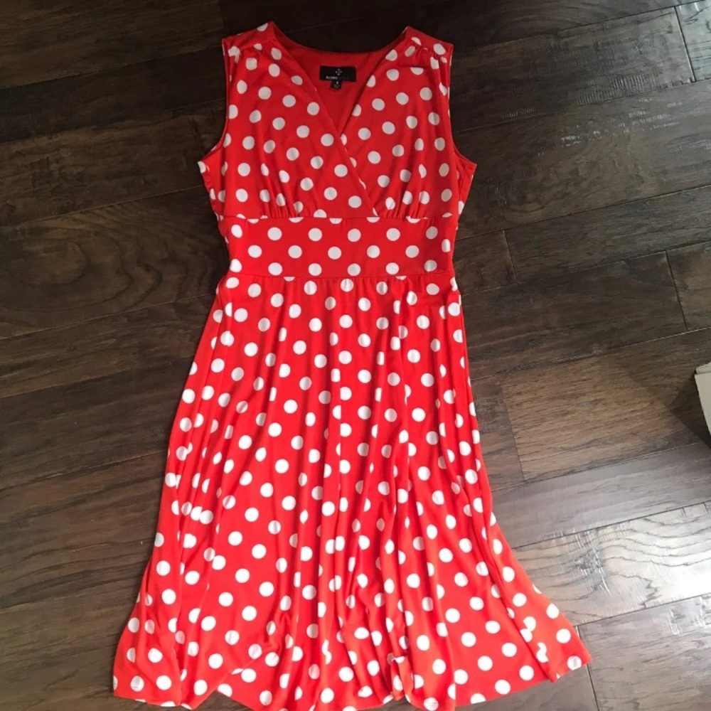 Ronni Nicole Sleeveless Polkadot Dress